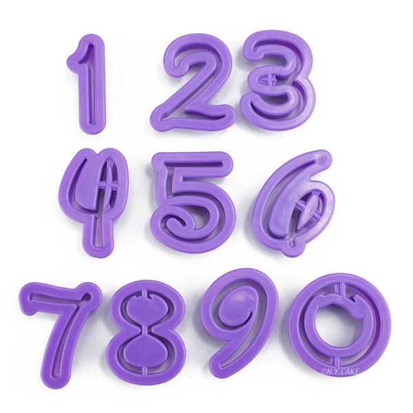Disney style number cutter set