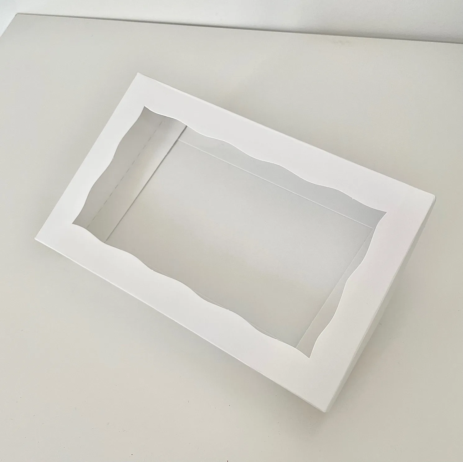 White 7 x 4 3/8 x 1 1/4 Cookie Box/10 Pack
