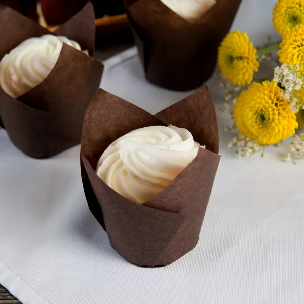 Brown Tulip Baking Cups 100/Pack - Image 2
