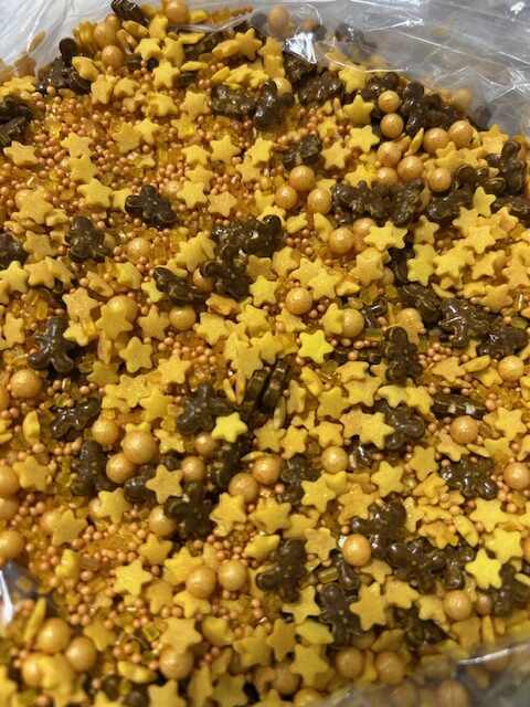 Shimmering Gold Gingerbread Sprinkle Mix - 8 oz